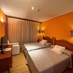 Tierra De Lobos 3*