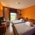 Tierra De Lobos Hotel 3*