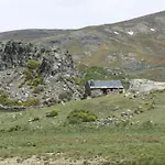 Hotel Tierra De Lobos