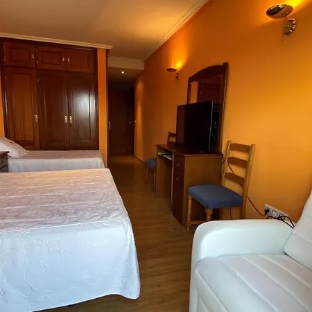 Tierra De Lobos 3* Puebla de Sanabria