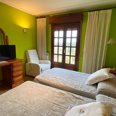 Tierra De Lobos Hotel