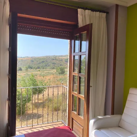 Tierra De Lobos Puebla de Sanabria