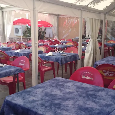 Hotel Tierra De Lobos