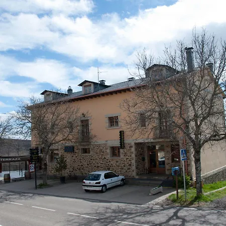 Tierra De Lobos Hotel 3*