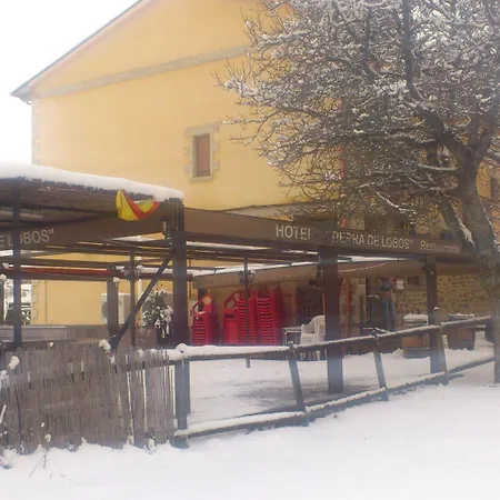 Tierra De Lobos Hotel 3*