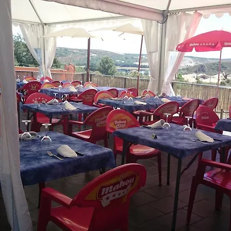 Tierra De Lobos Hotel