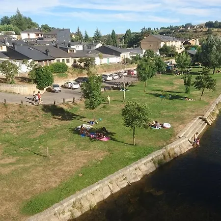 Hotel Tierra De Lobos Puebla de Sanabria
