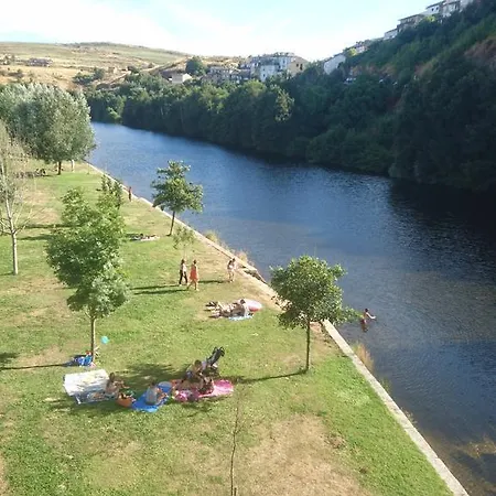 Hotel Tierra De Lobos