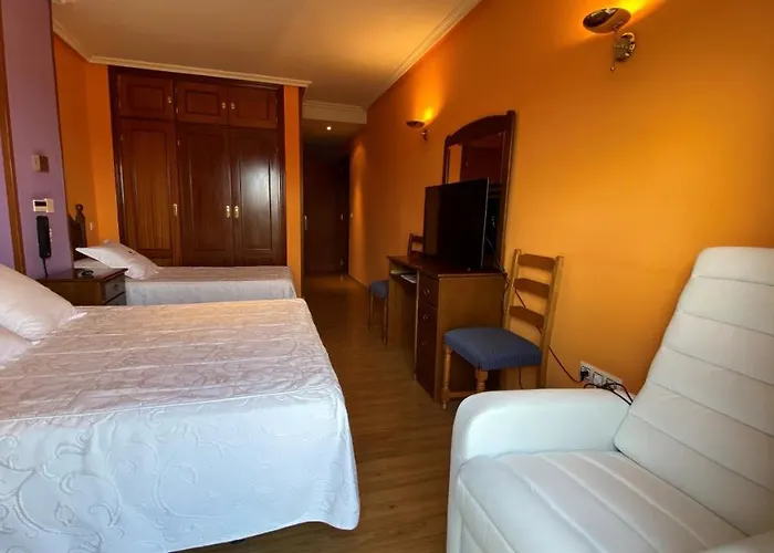 Tierra De Lobos 3* Puebla de Sanabria