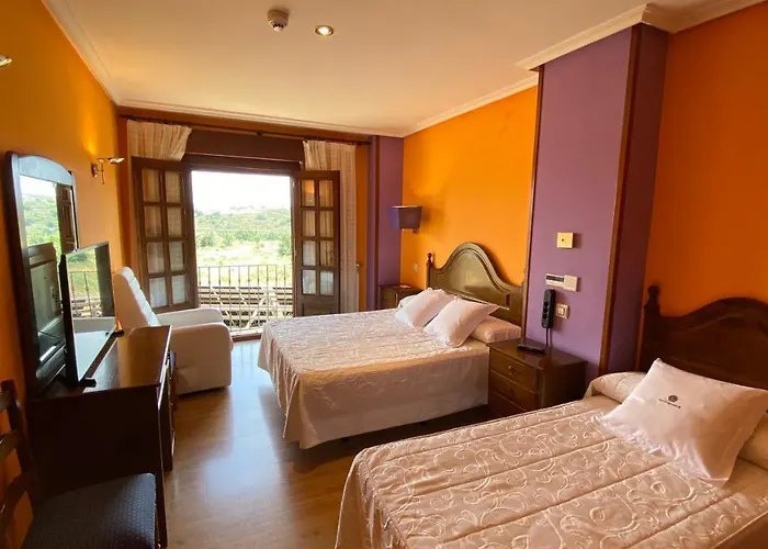 Hotel Tierra De Lobos Puebla de Sanabria