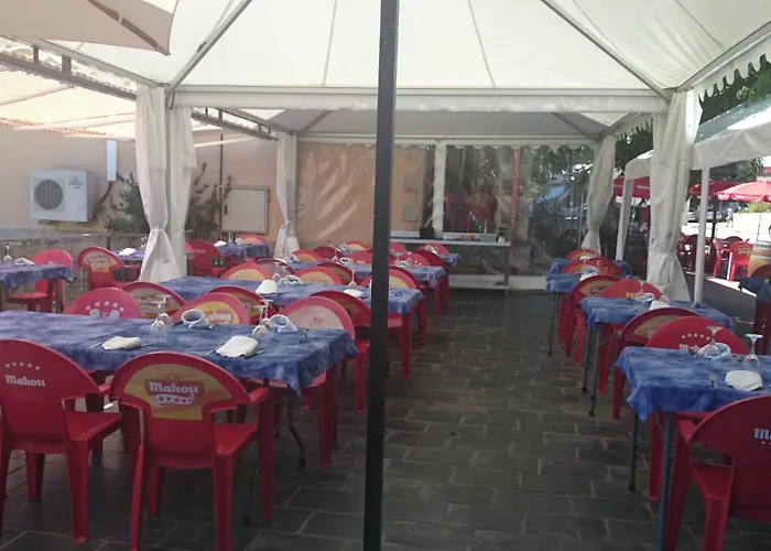 Hotel Tierra De Lobos Puebla de Sanabria