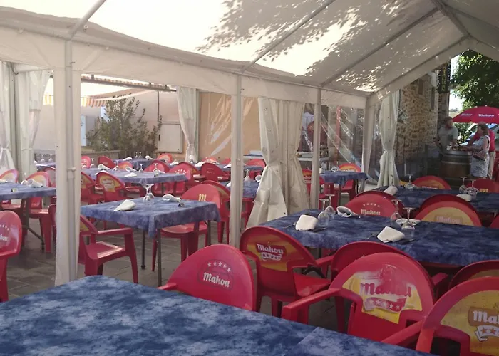 Hotel Tierra De Lobos 3*