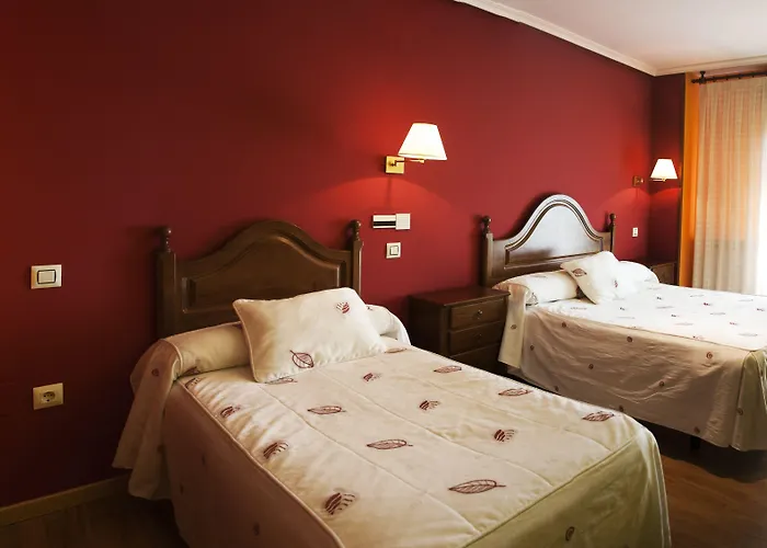 Tierra De Lobos Puebla de Sanabria