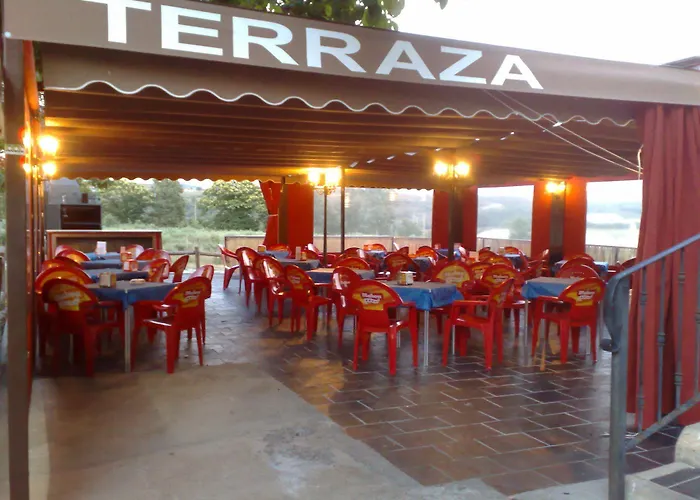 Tierra De Lobos 3* 푸에블라 데 사나브리아