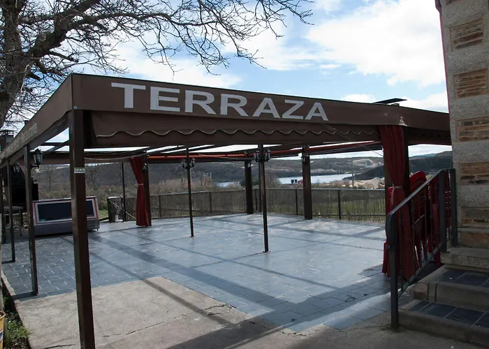 Tierra De Lobos 3* Puebla de Sanabria