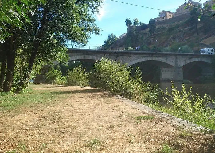 Tierra De Lobos 푸에블라 데 사나브리아